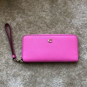 NWT Coach Continental Wallet Brass/Petunia